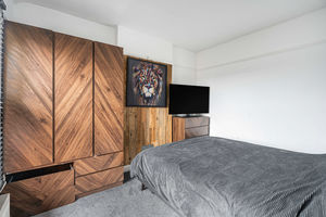 Bedroom- click for photo gallery